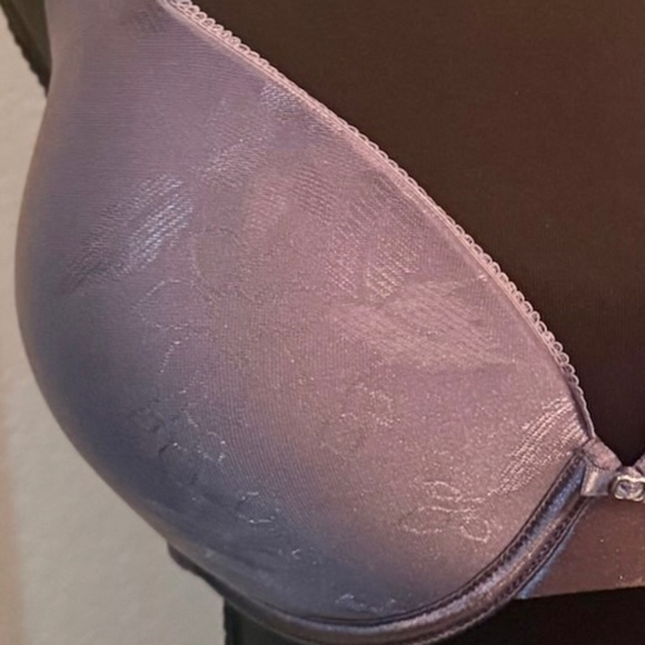 Lilly of France push-up bra.  NEW WITH TAGS  SIZE 38C - Picture 2 of 4